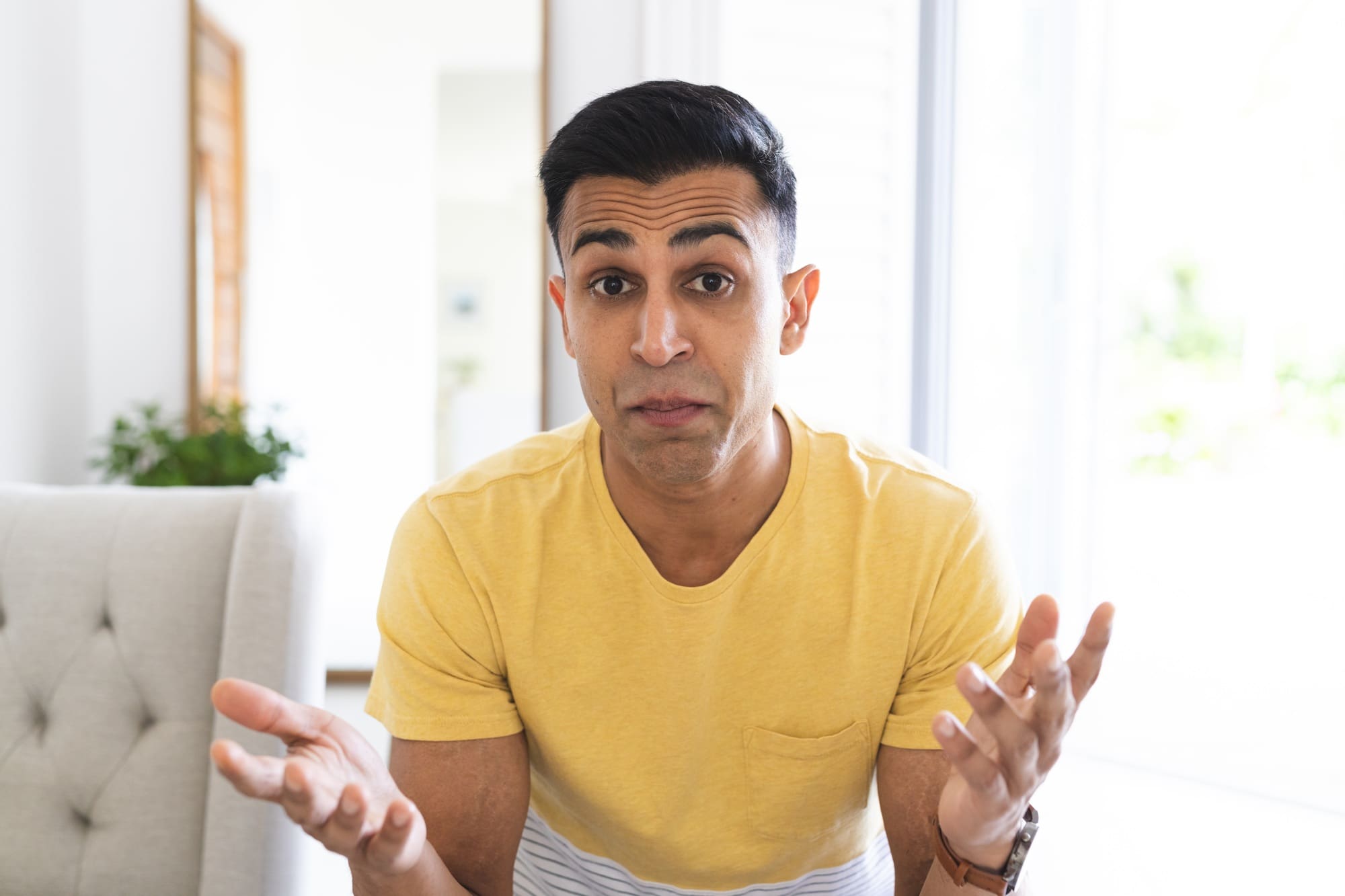 Featured image for “5 señales de que podrías tener autismo en adultos”